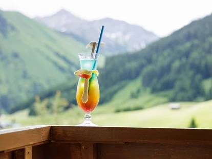Hundehotel - Doggies: 3 Doggies - Kindercocktail - Familotel Kaiserhof****