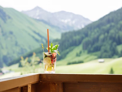 Hundehotel - Doggies: 3 Doggies - Kindercocktail - Familotel Kaiserhof****