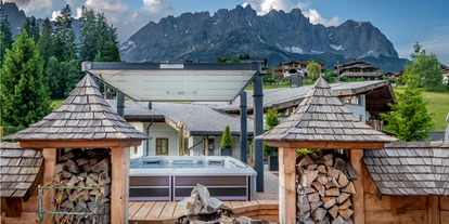 Hundehotel - Pools: Schwimmteich - Whirlpool auf der Kaiserterrasse - Vitalhotel Sonnenhof ****s