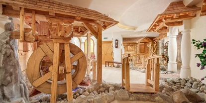 Hundehotel - Pools: Schwimmteich - Saunabereich - Vitalhotel Sonnenhof ****s