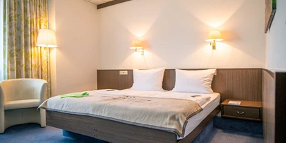 Hundehotel - Unterkunftsart: Hotel - Göttingen - Doppelzimmer - Waldhotel Schäferberg