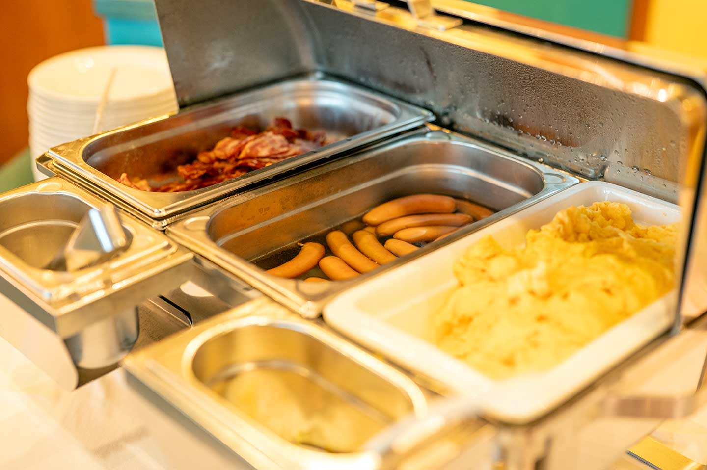 Urlaub-mit-Hund: Genießer Frühstücksbüfett - Waldhotel Schäferberg - Essen | Trinken