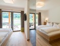 Urlaub-mit-Hund: Schöne Zimmer mit Terrasse - Hotel Das Leonhard